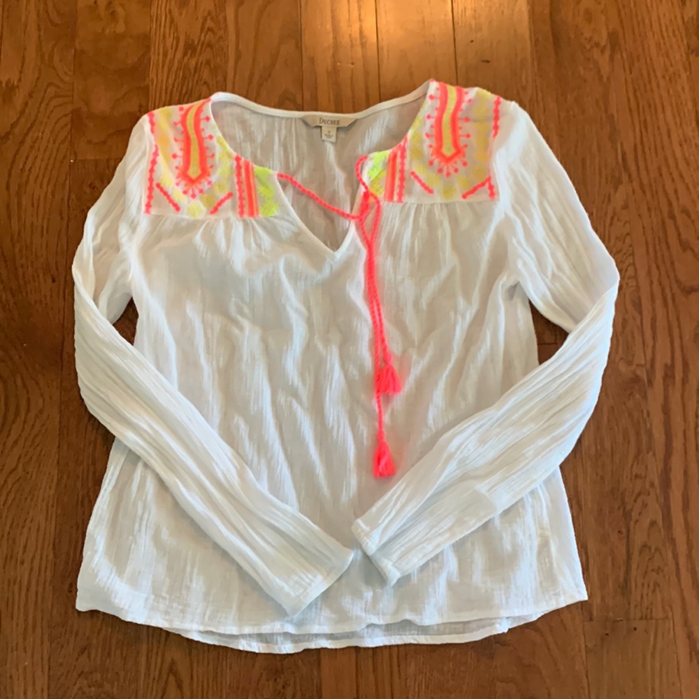 Add some color to your white top